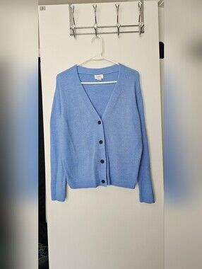 Old Navy Women's Light Blue V-Neck Button Cardigan Sweater